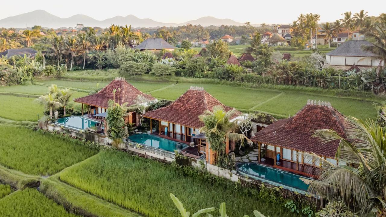 Airsania Ubud Antique Villas Exterior foto
